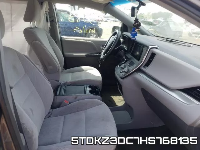 5TDKZ3DC7HS768135_5.webp