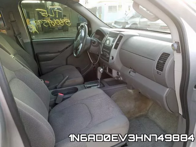 1N6AD0EV3HN749884_5.webp