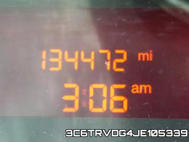 3C6TRVDG4JE105339_8.webp