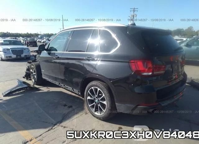 5UXKR0C3XH0V84048_3.webp