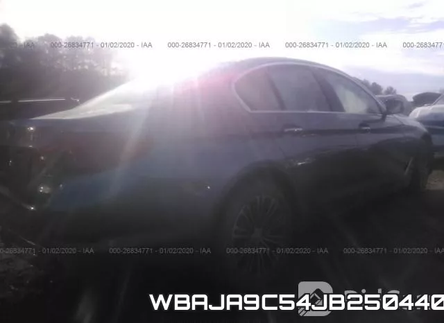 WBAJA9C54JB250440_4.webp