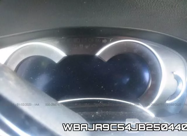 WBAJA9C54JB250440_7.webp
