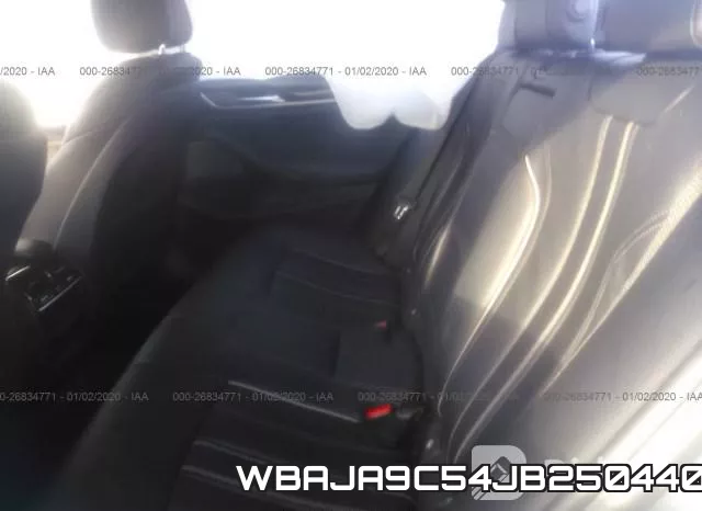 WBAJA9C54JB250440_8.webp