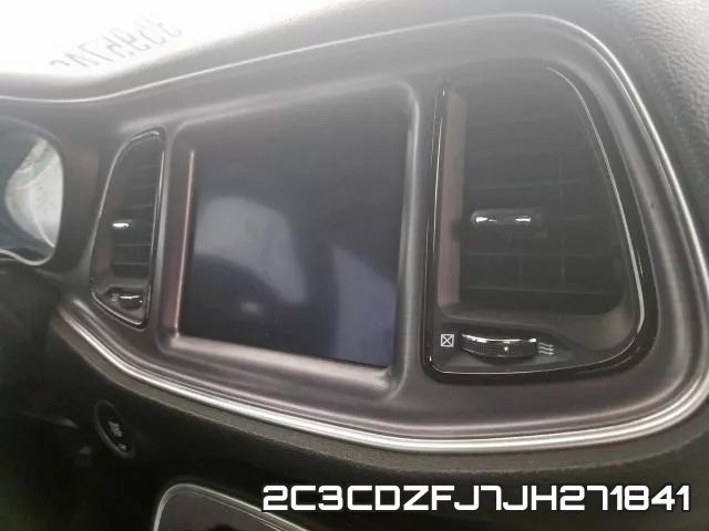 2C3CDZFJ7JH271841_9.webp