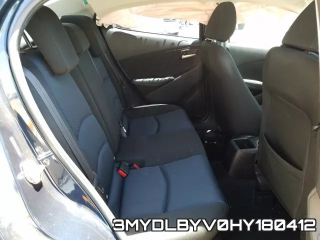3MYDLBYV0HY180412_6.webp