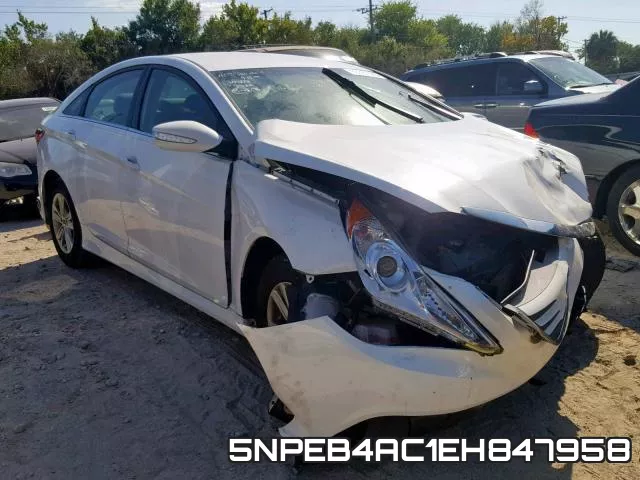 5NPEB4AC1EH847958