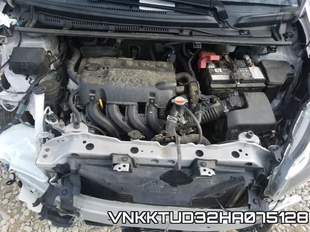 VNKKTUD32HA075128_7.webp