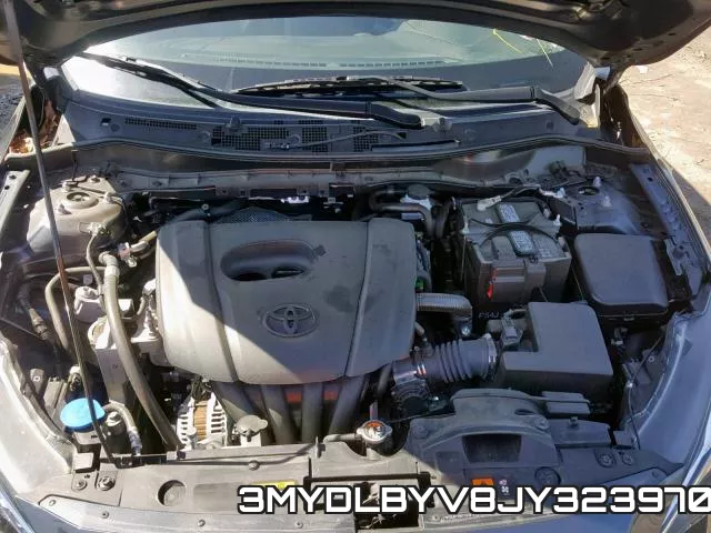 3MYDLBYV8JY323970_7.webp