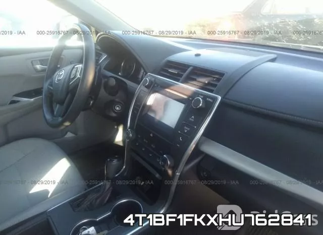 4T1BF1FKXHU762841