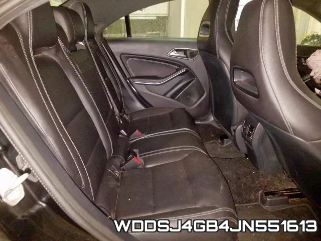 WDDSJ4GB4JN551613