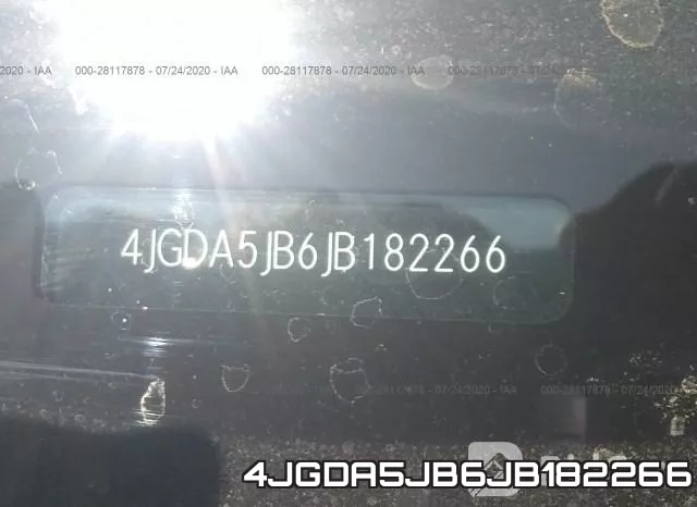 4JGDA5JB6JB182266_9.webp