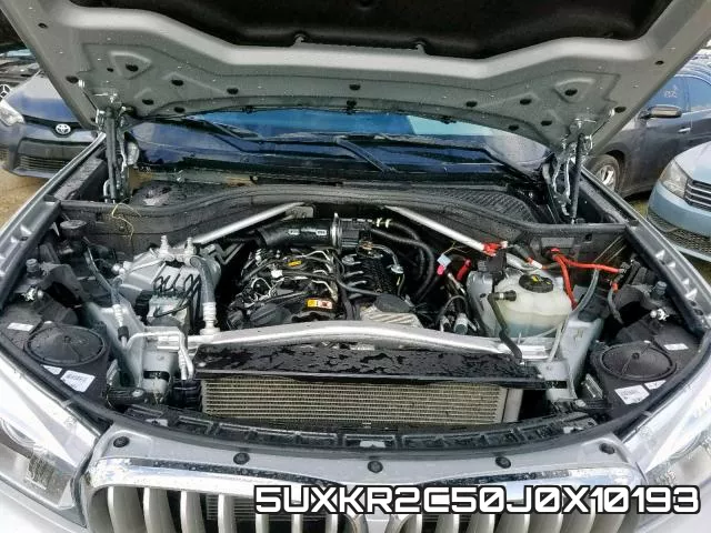 5UXKR2C50J0X10193_7.webp