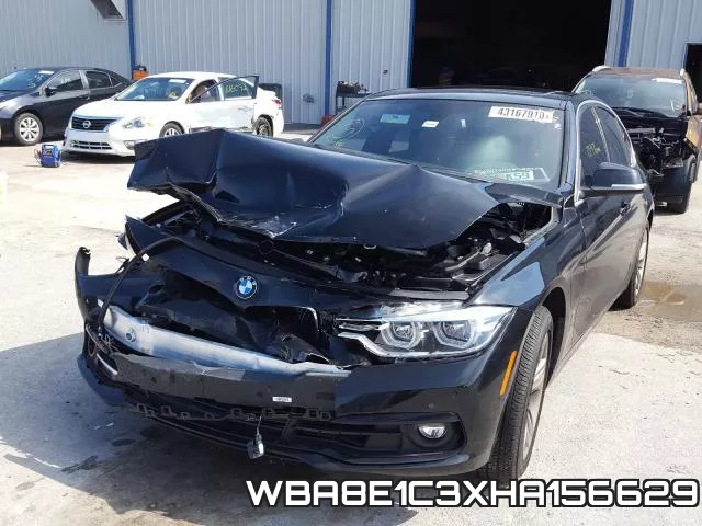 WBA8E1C3XHA156629_2.webp