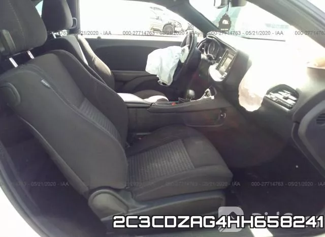 2C3CDZAG4HH658241_5.webp
