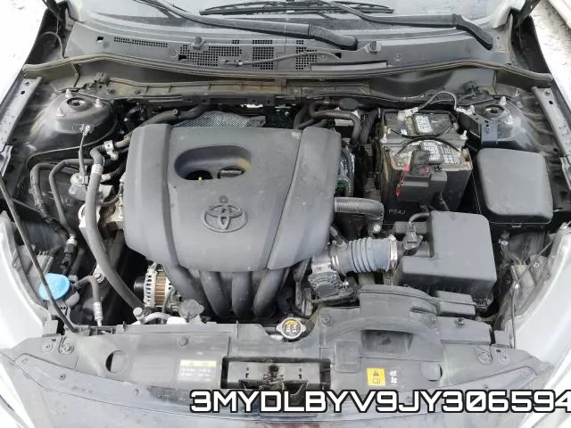 3MYDLBYV9JY306594_7.webp