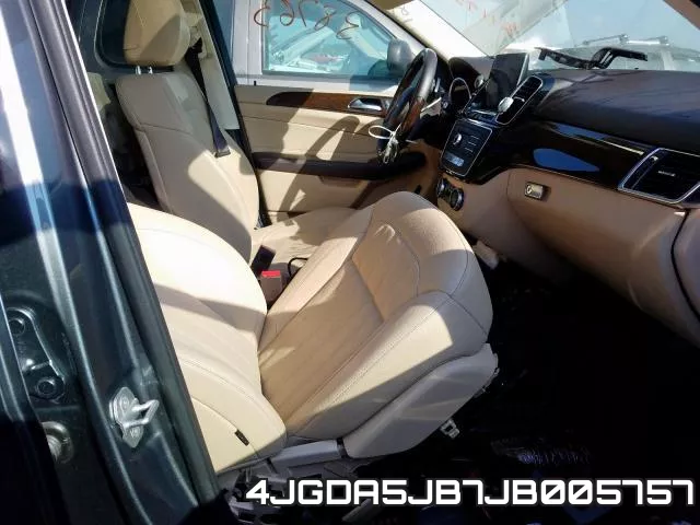 4JGDA5JB7JB005757_5.webp