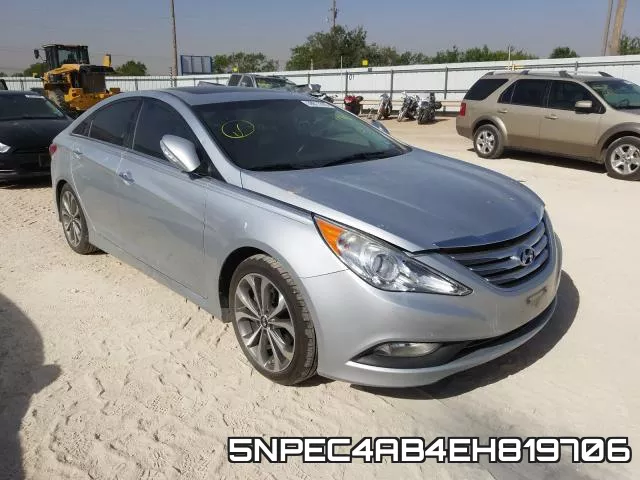 5NPEC4AB4EH819706