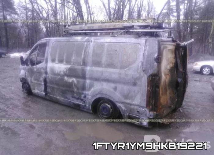 1FTYR1YM9HKB19221_3.webp