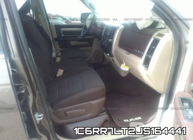 1C6RR7LT2JS164441_5.webp