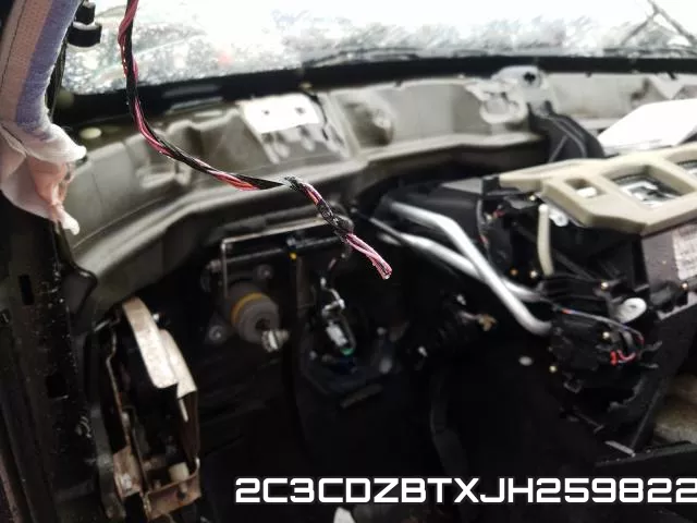 2C3CDZBTXJH259822_8.webp