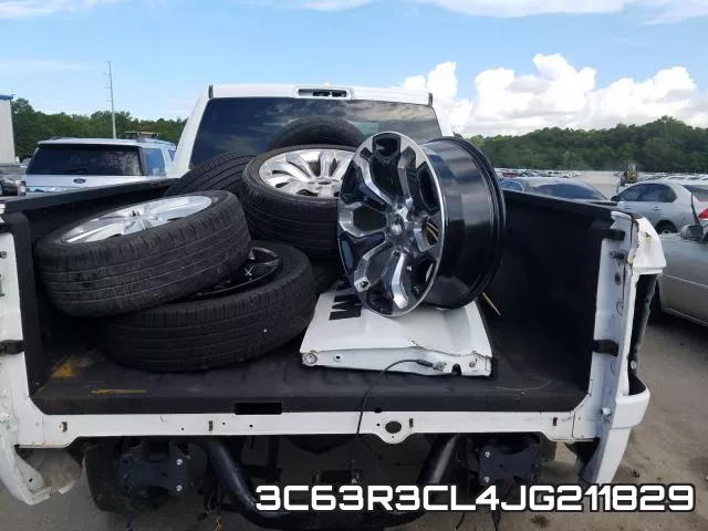 3C63R3CL4JG211829_9.webp