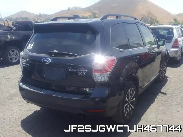 JF2SJGWC7JH467744_4.webp