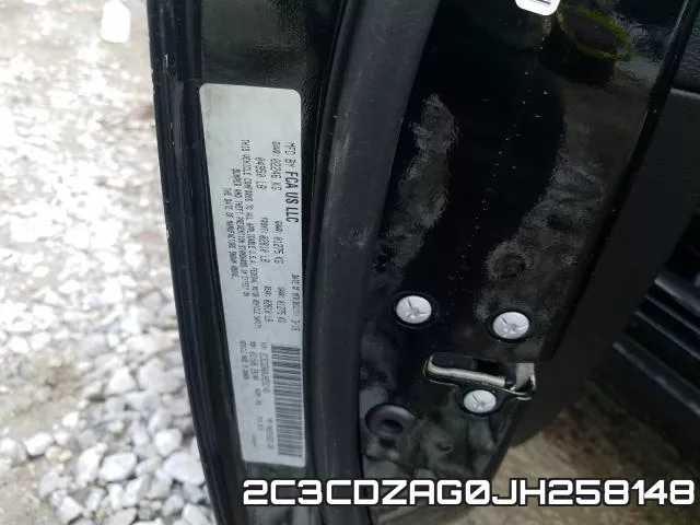 2C3CDZAG0JH258148_10.webp