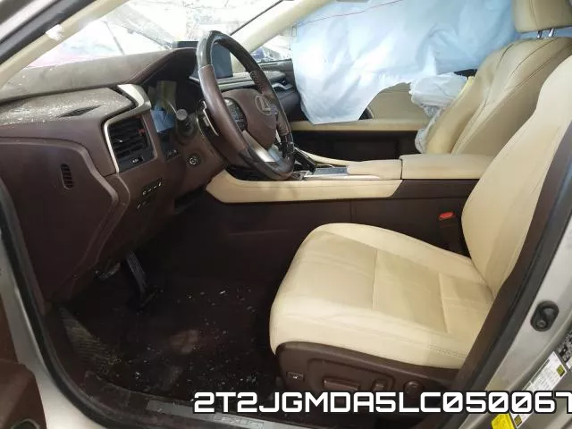 2T2JGMDA5LC050067_5.webp