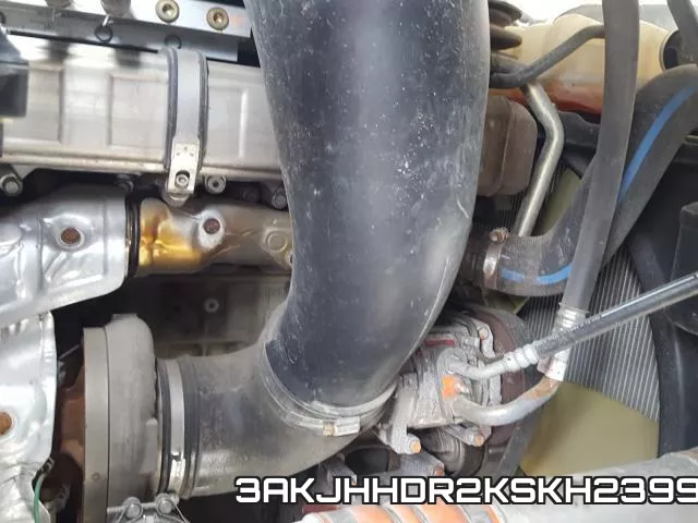 3AKJHHDR2KSKH2399_7.webp
