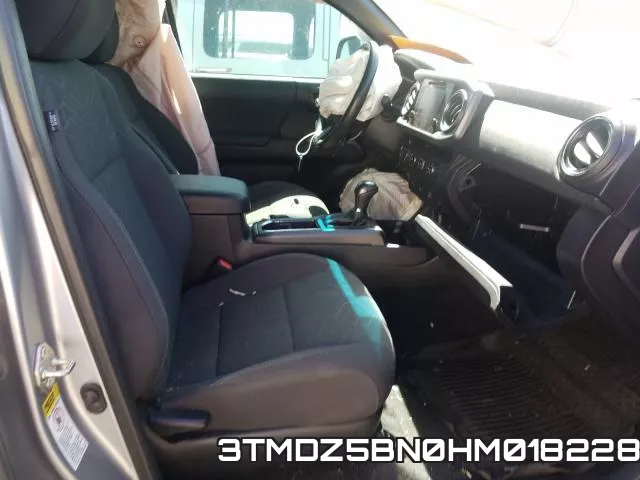 3TMDZ5BN0HM018228_5.webp