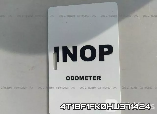 4T1BF1FK0HU371424_7.webp