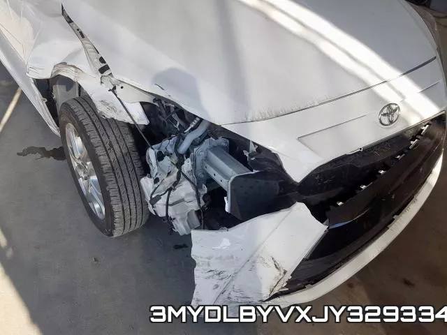 3MYDLBYVXJY329334_9.webp