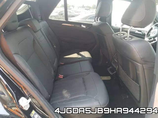 4JGDA5JB9HA944294_6.webp