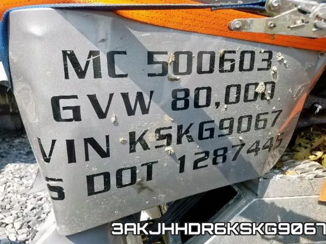 3AKJHHDR6KSKG9067_10.webp