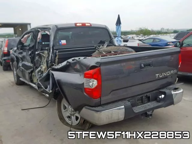 5TFEW5F11HX228853_3.webp