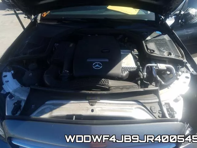 WDDWF4JB9JR400545_7.webp