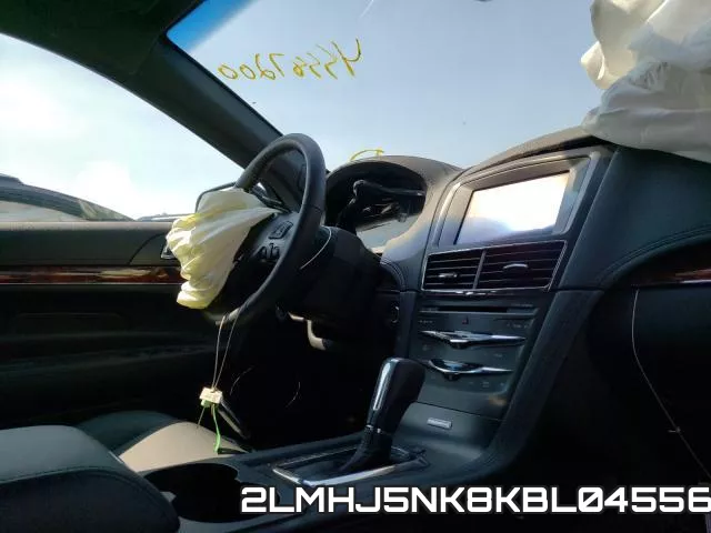 2LMHJ5NK8KBL04556_9.webp