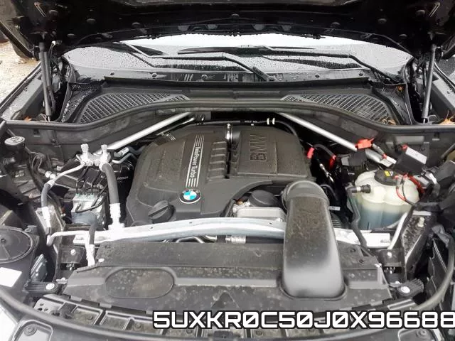 5UXKR0C50J0X96688_7.webp