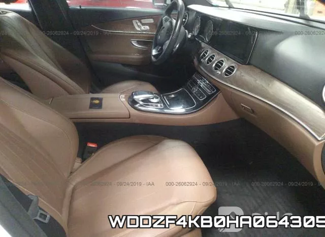 WDDZF4KB0HA064305_5.webp