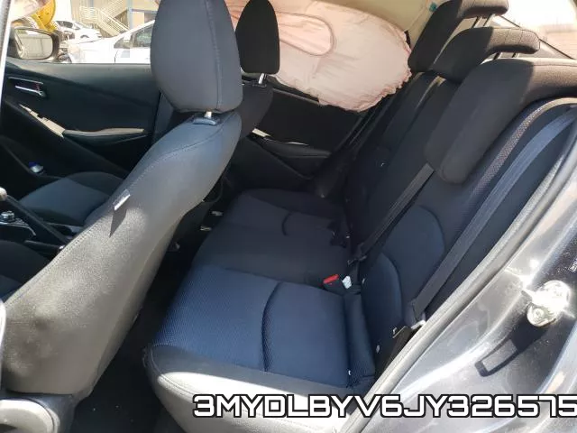 3MYDLBYV6JY326575_6.webp