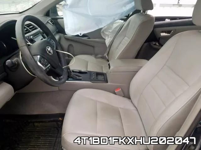 4T1BD1FKXHU202047_5.webp