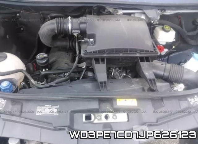 WD3PE7CD7JP626123_10.webp