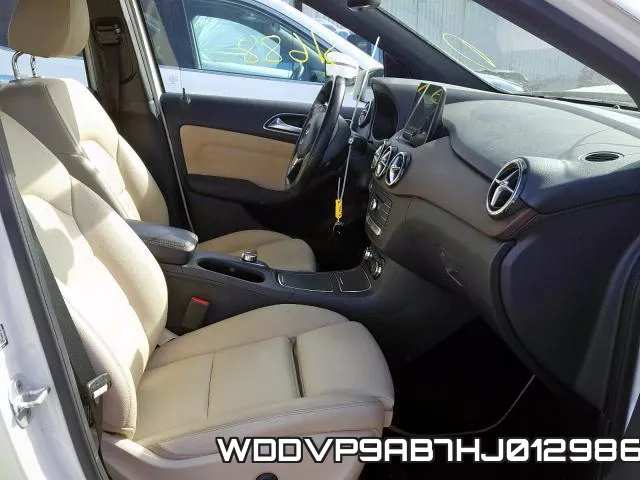 WDDVP9AB7HJ012986_5.webp