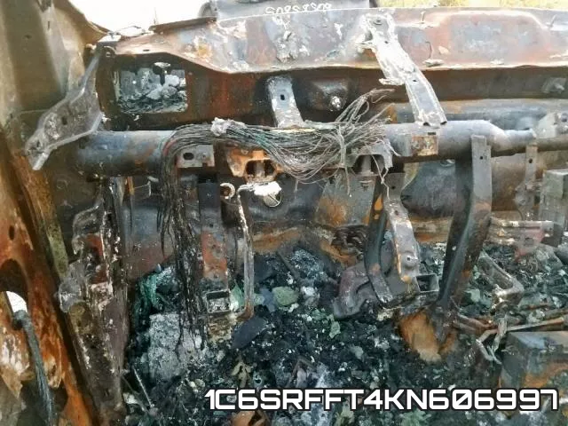 1C6SRFFT4KN606997_8.webp