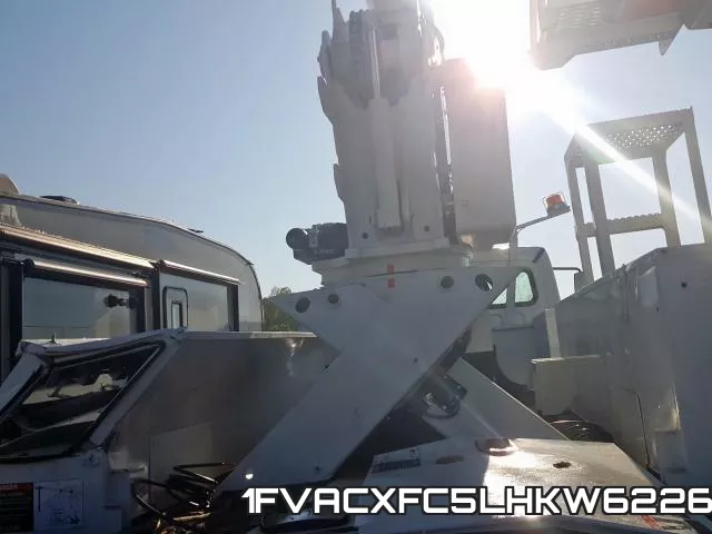 1FVACXFC5LHKW6226_6.webp