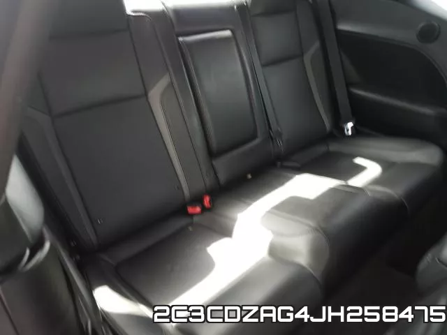 2C3CDZAG4JH258475_6.webp