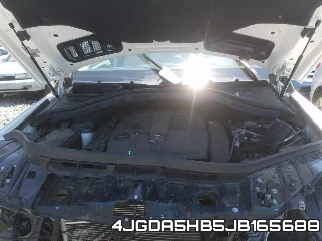 4JGDA5HB5JB165688_7.webp