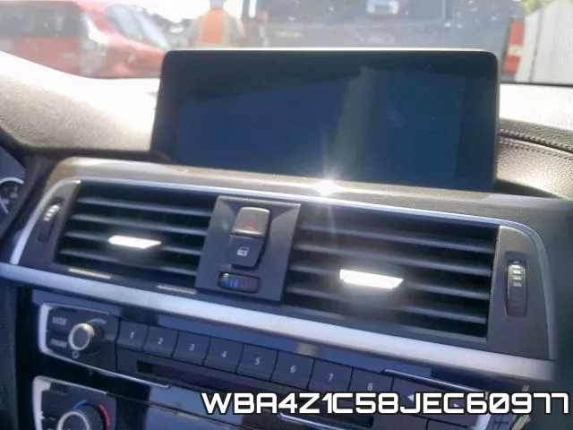 WBA4Z1C58JEC60977_9.webp