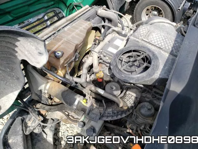 3AKJGEDV7HDHE0898_7.webp