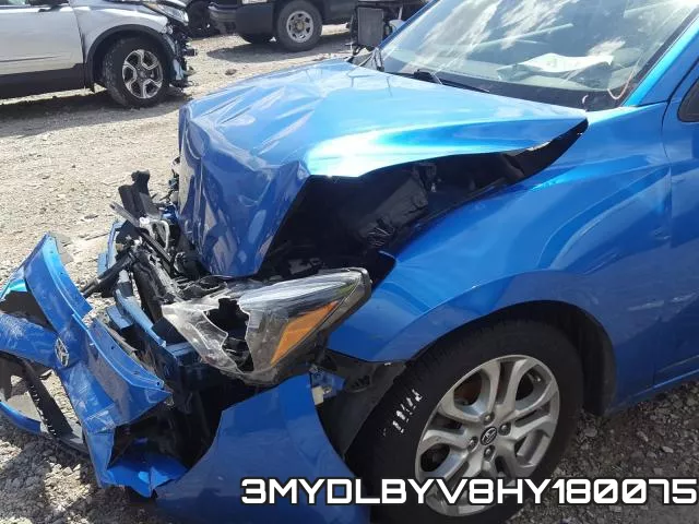3MYDLBYV8HY180075_9.webp